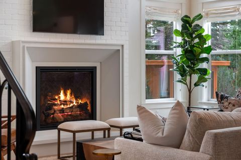 Tiny photo for 61519 Cultus Lake Court, Bend, OR 97702 (MLS # 220215057)