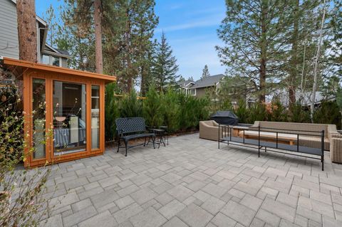 Tiny photo for 61519 Cultus Lake Court, Bend, OR 97702 (MLS # 220215057)