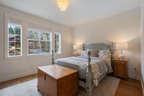 Tiny photo for 61519 Cultus Lake Court, Bend, OR 97702 (MLS # 220215057)