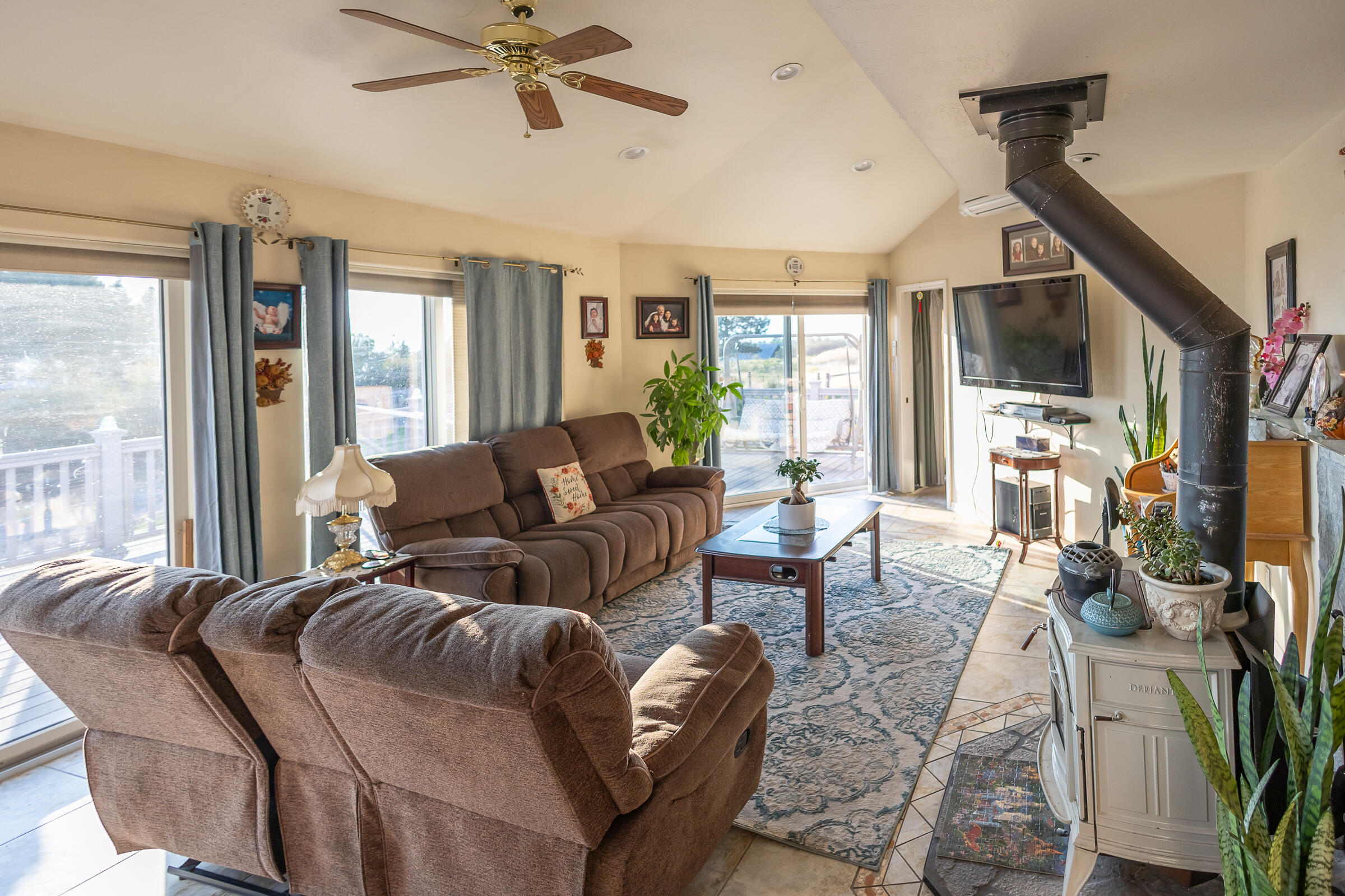 Oregon Shores - Residential