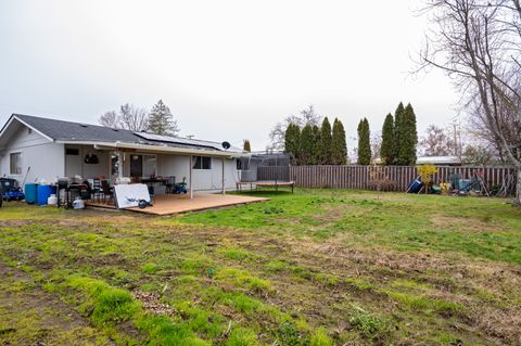 Tiny photo for 2441 N Keene Way Drive, Medford, OR 97504 (MLS # 220212935)