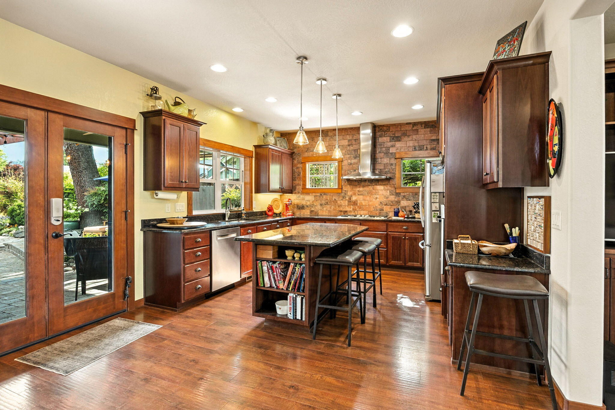 Vineyard View - Residential