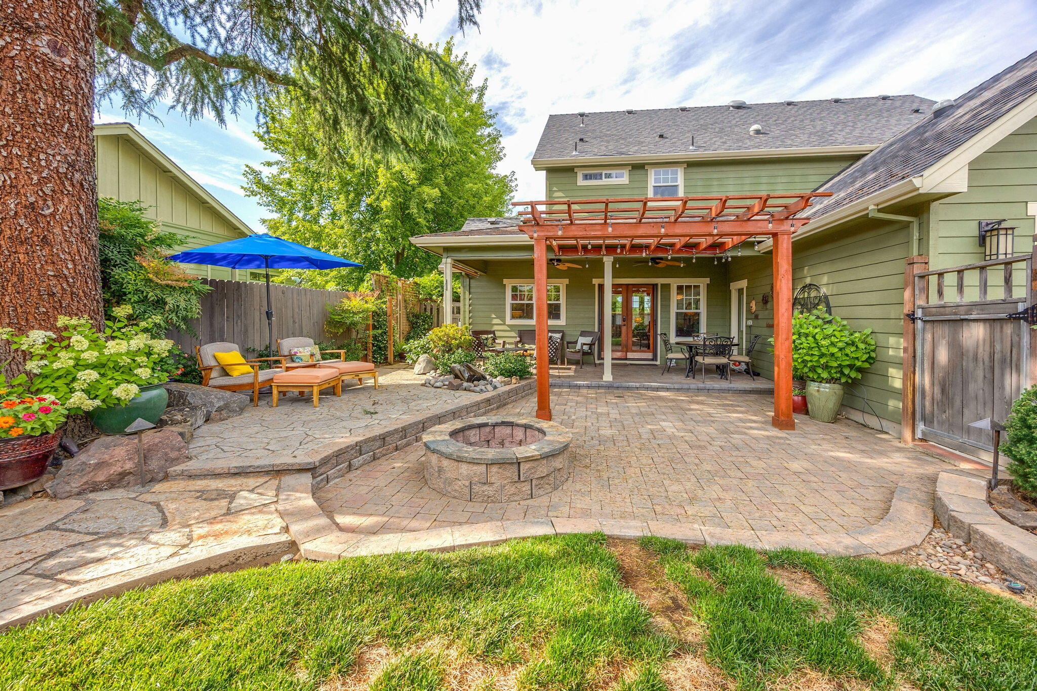 Vineyard View - Residential