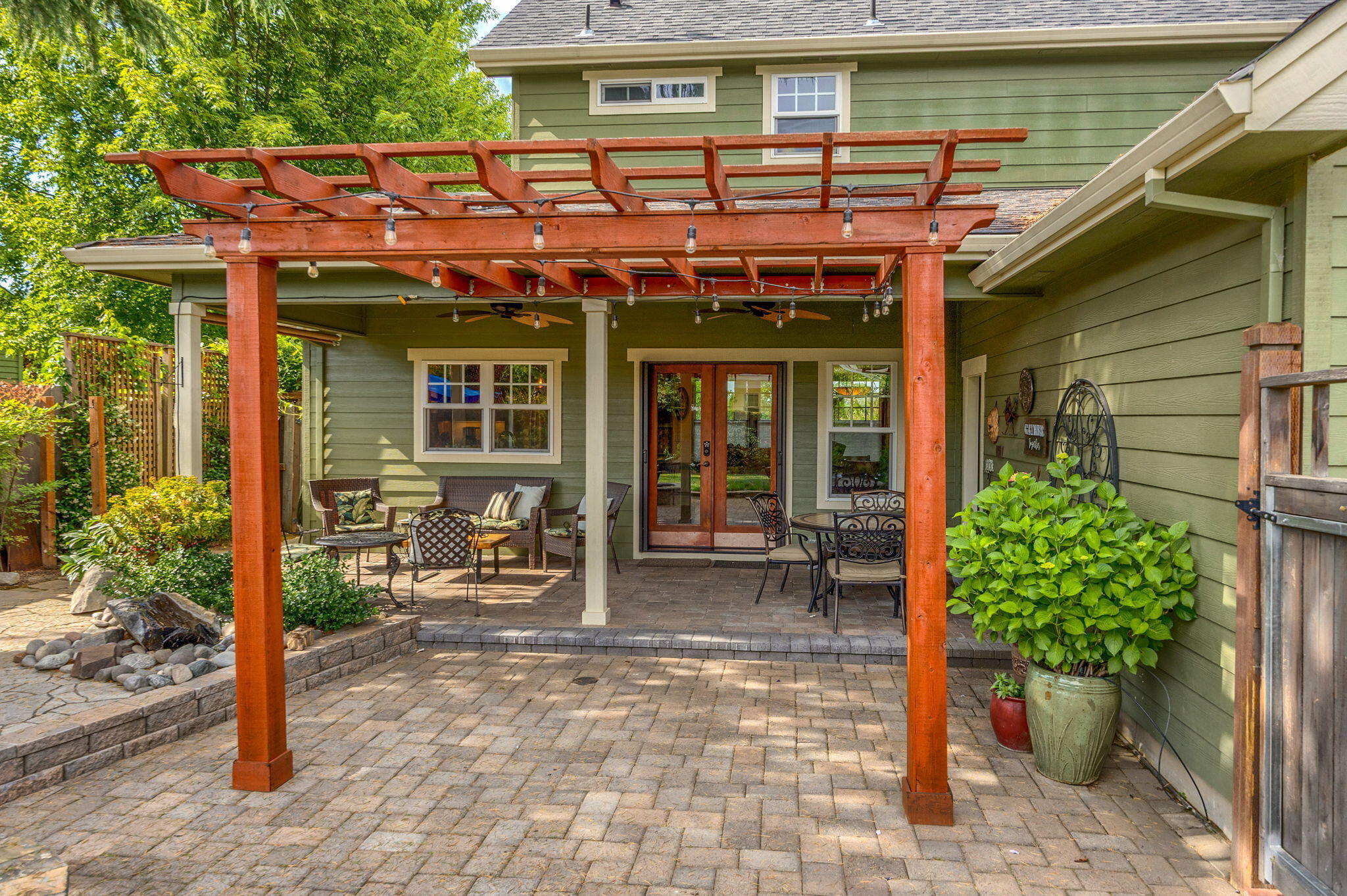 Vineyard View - Residential