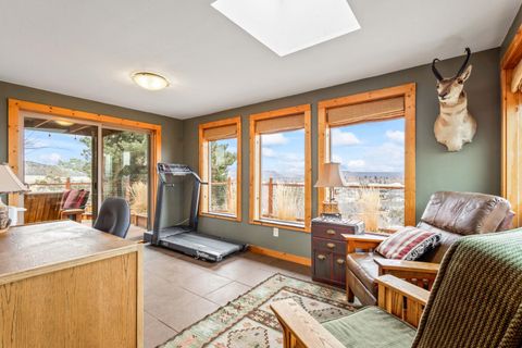 Tiny photo for 2603 NE Meadowcrest Drive, Prineville, OR 97754 (MLS # 220214233)