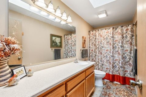 Tiny photo for 2603 NE Meadowcrest Drive, Prineville, OR 97754 (MLS # 220214233)