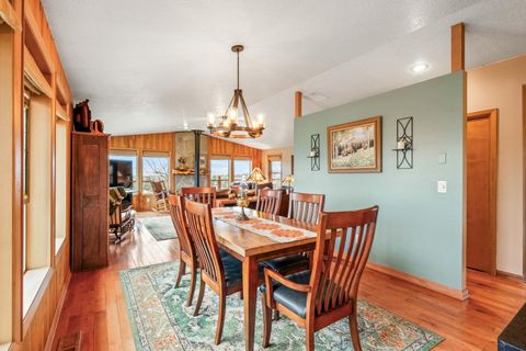 Tiny photo for 2603 NE Meadowcrest Drive, Prineville, OR 97754 (MLS # 220214233)