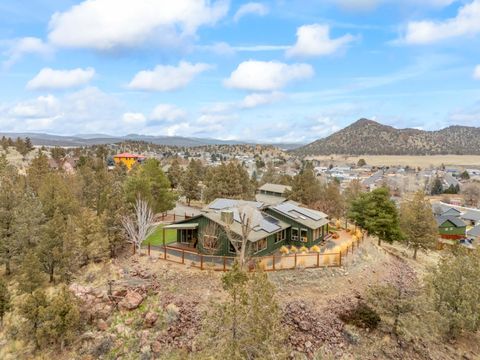 Tiny photo for 2603 NE Meadowcrest Drive, Prineville, OR 97754 (MLS # 220214233)