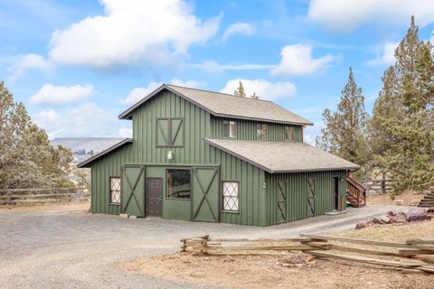 Tiny photo for 2603 NE Meadowcrest Drive, Prineville, OR 97754 (MLS # 220214233)