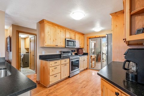 Tiny photo for 2603 NE Meadowcrest Drive, Prineville, OR 97754 (MLS # 220214233)