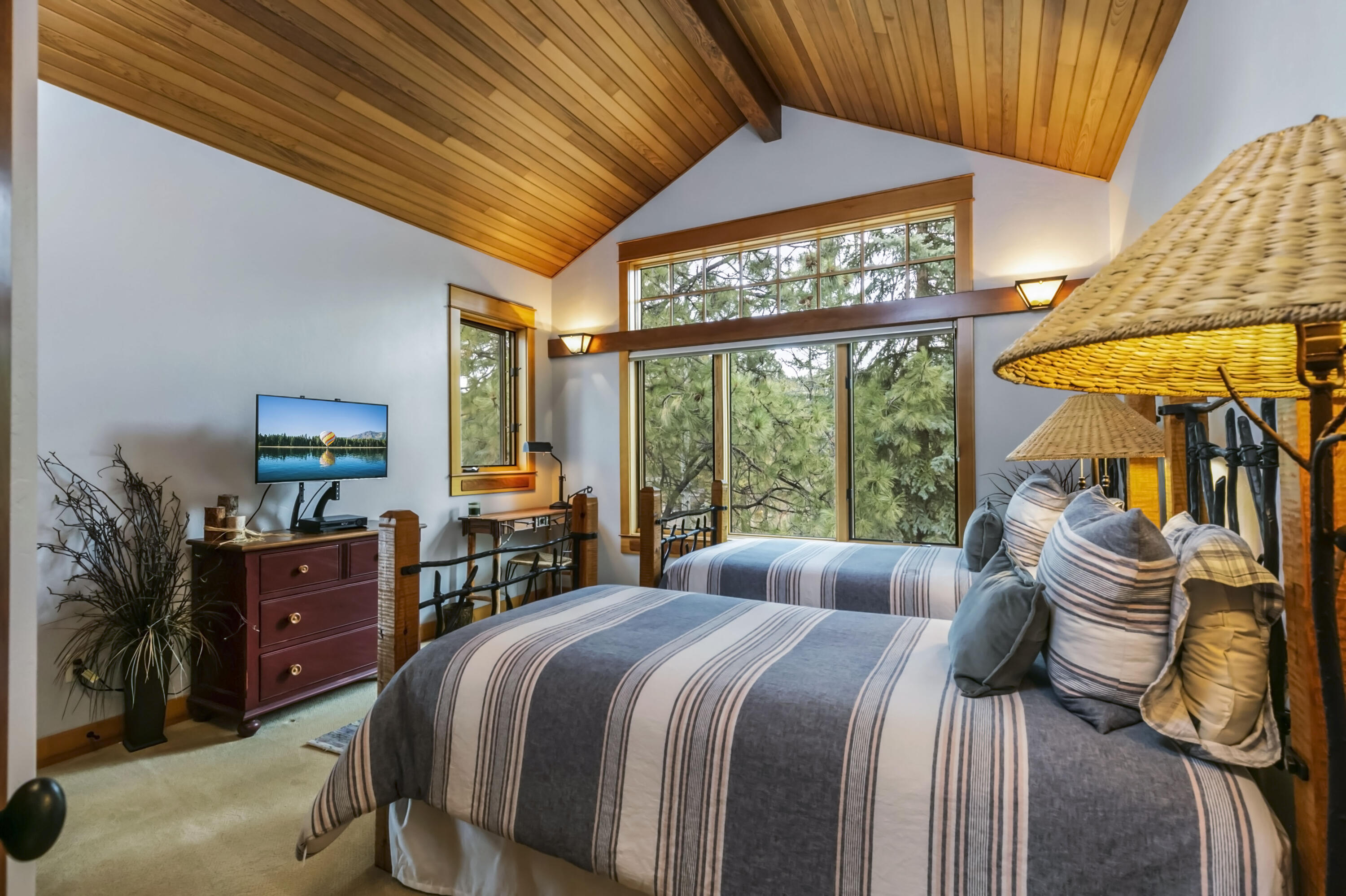 Awbrey Glen - Residential