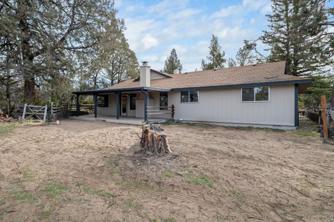 Tiny photo for 7203 NW Westwood Lane, Terrebonne, OR 97760 (MLS # 220220053)