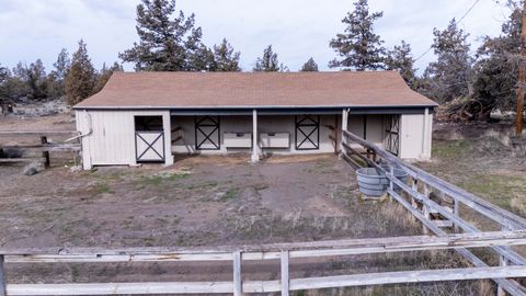 Tiny photo for 7203 NW Westwood Lane, Terrebonne, OR 97760 (MLS # 220220053)