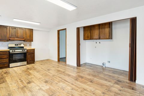 Tiny photo for 7203 NW Westwood Lane, Terrebonne, OR 97760 (MLS # 220220053)