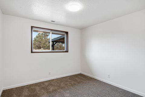 Tiny photo for 7203 NW Westwood Lane, Terrebonne, OR 97760 (MLS # 220220053)