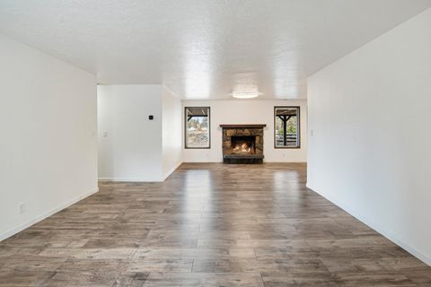 Tiny photo for 7203 NW Westwood Lane, Terrebonne, OR 97760 (MLS # 220220053)