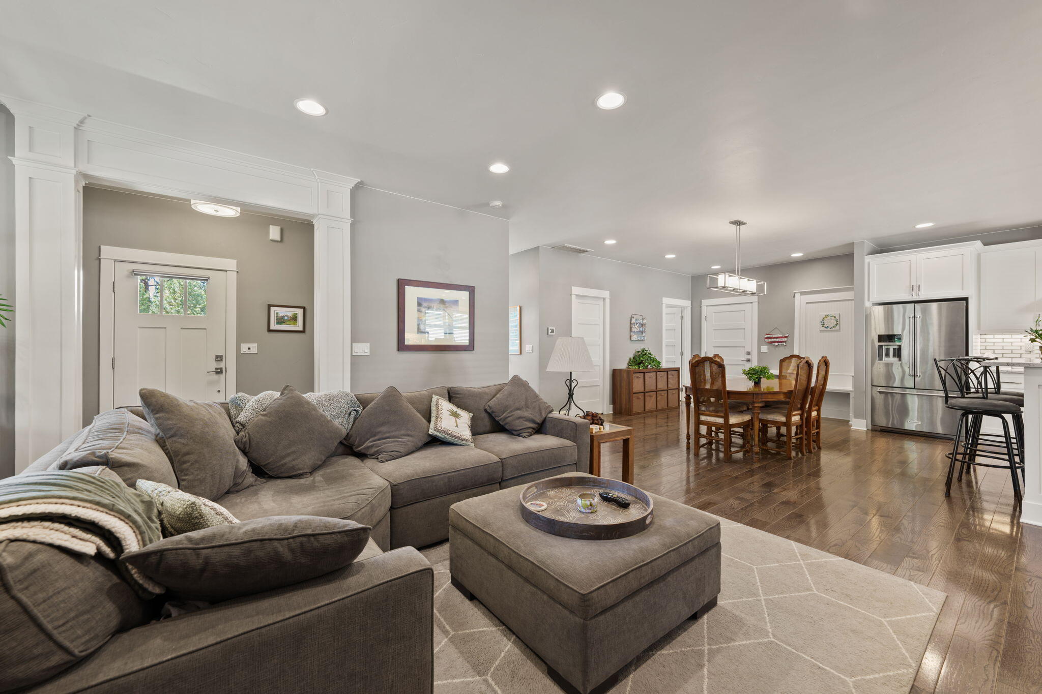 SaddleStone - Residential