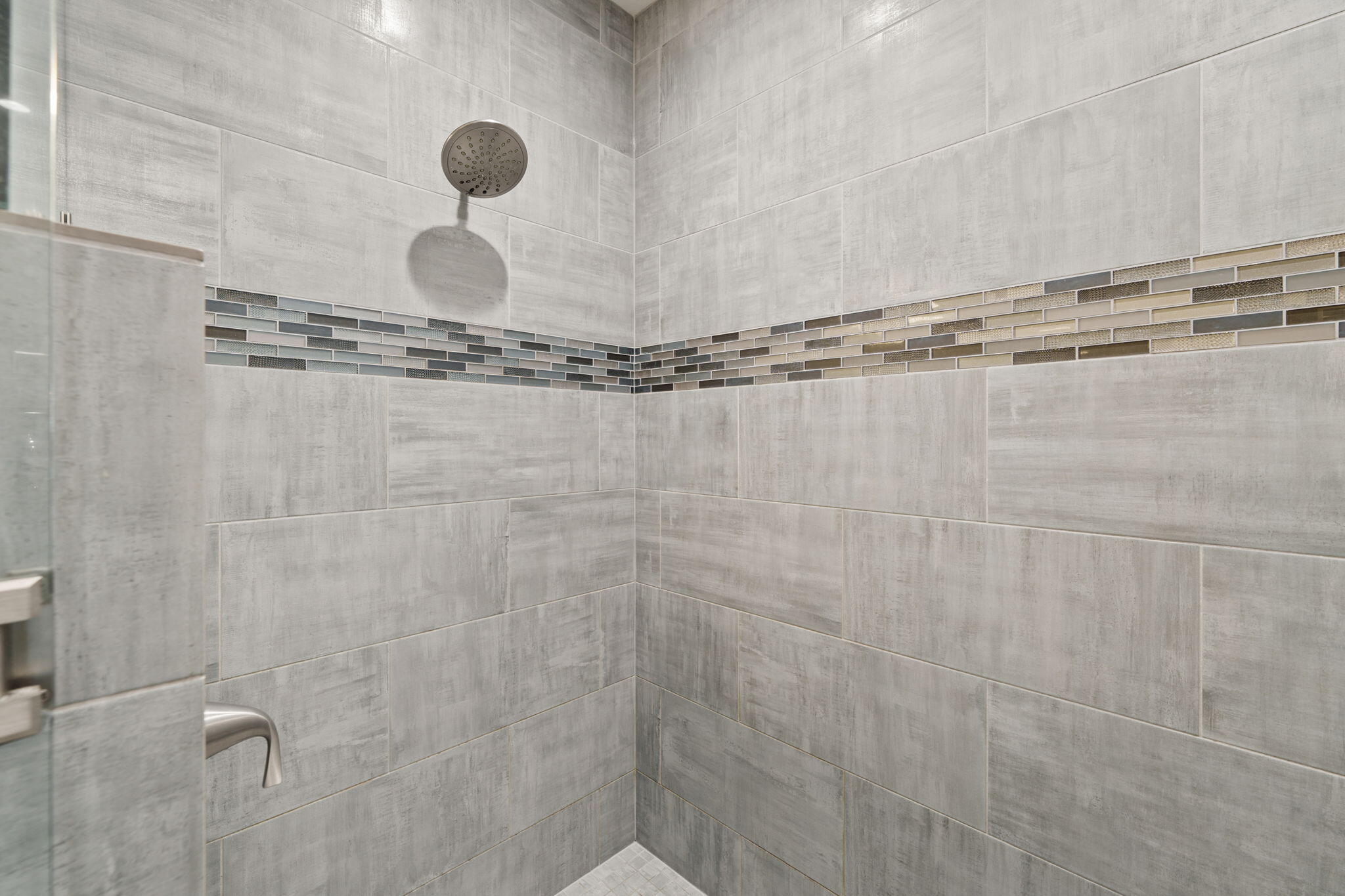 SaddleStone - Residential