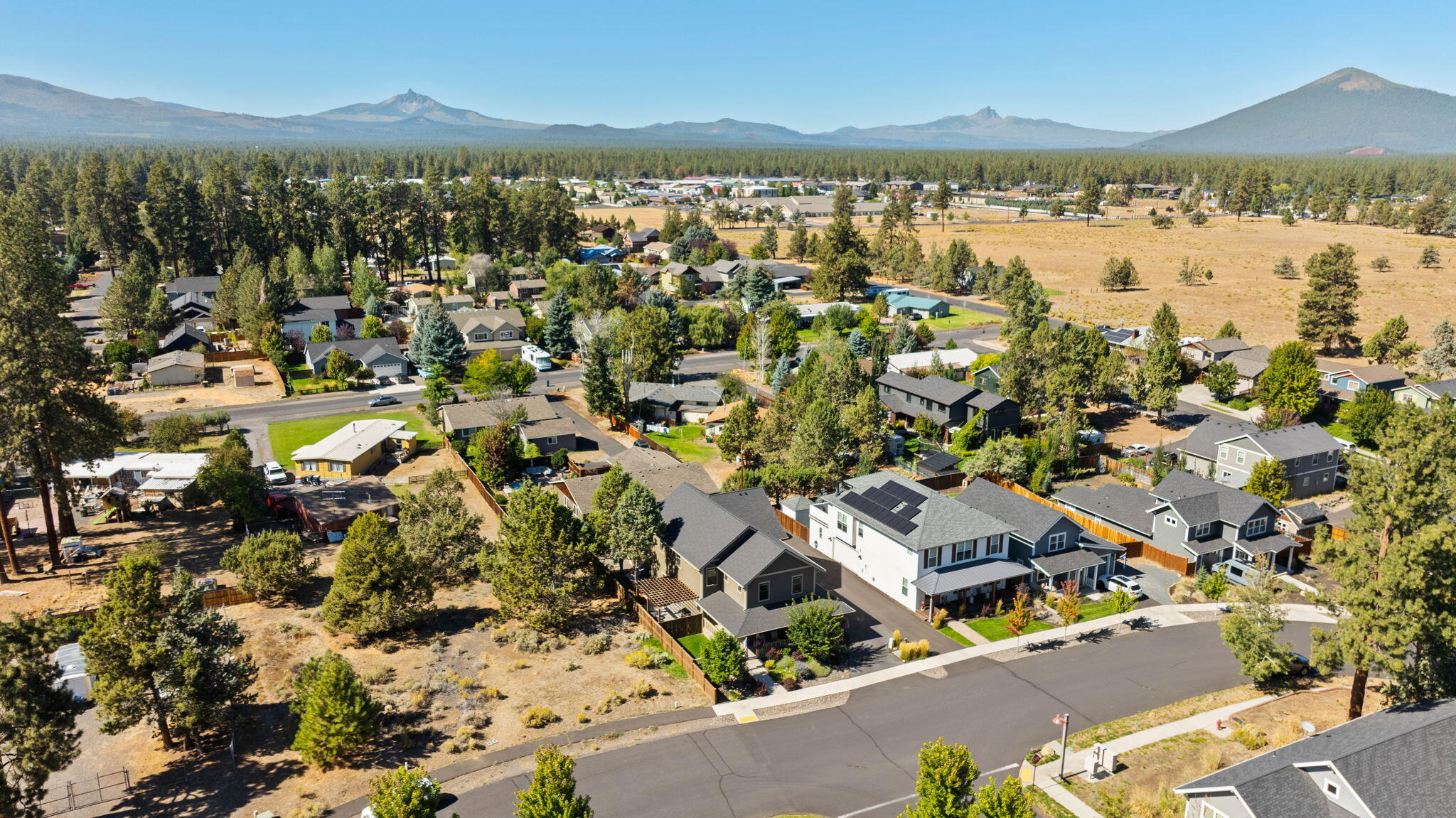 SaddleStone - Residential