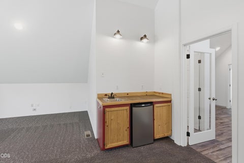 Tiny photo for 106 Creek View Lane, Rogue River, OR 97537 (MLS # 220223261)