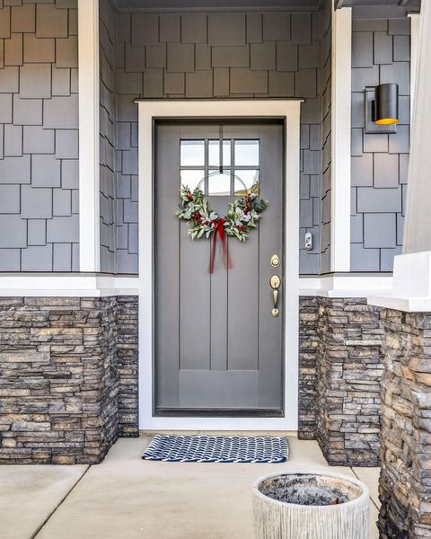 Tiny photo for 20583 Rolen Avenue, Bend, OR 97702 (MLS # 220212599)