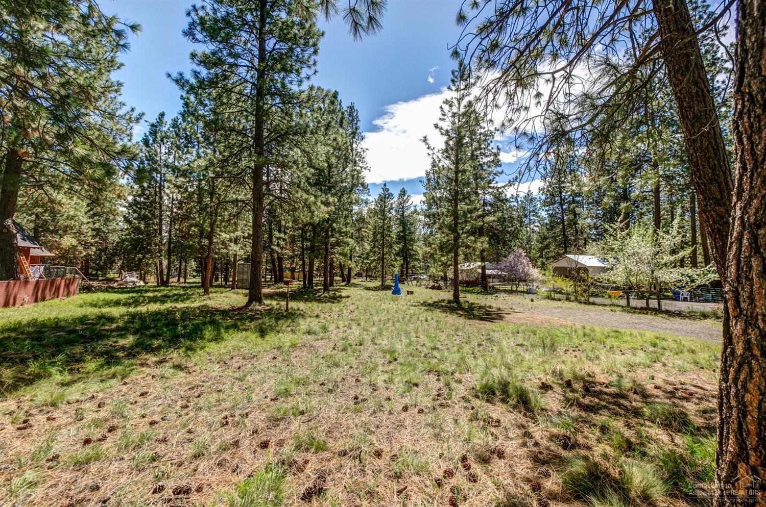 Deschutes RiverWoods - Land