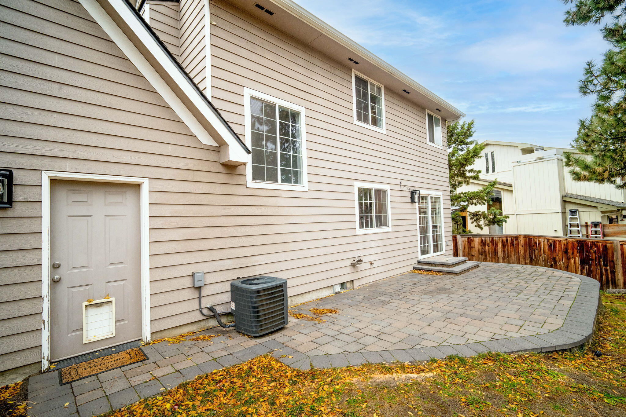 Deer Pointe Village - Residential