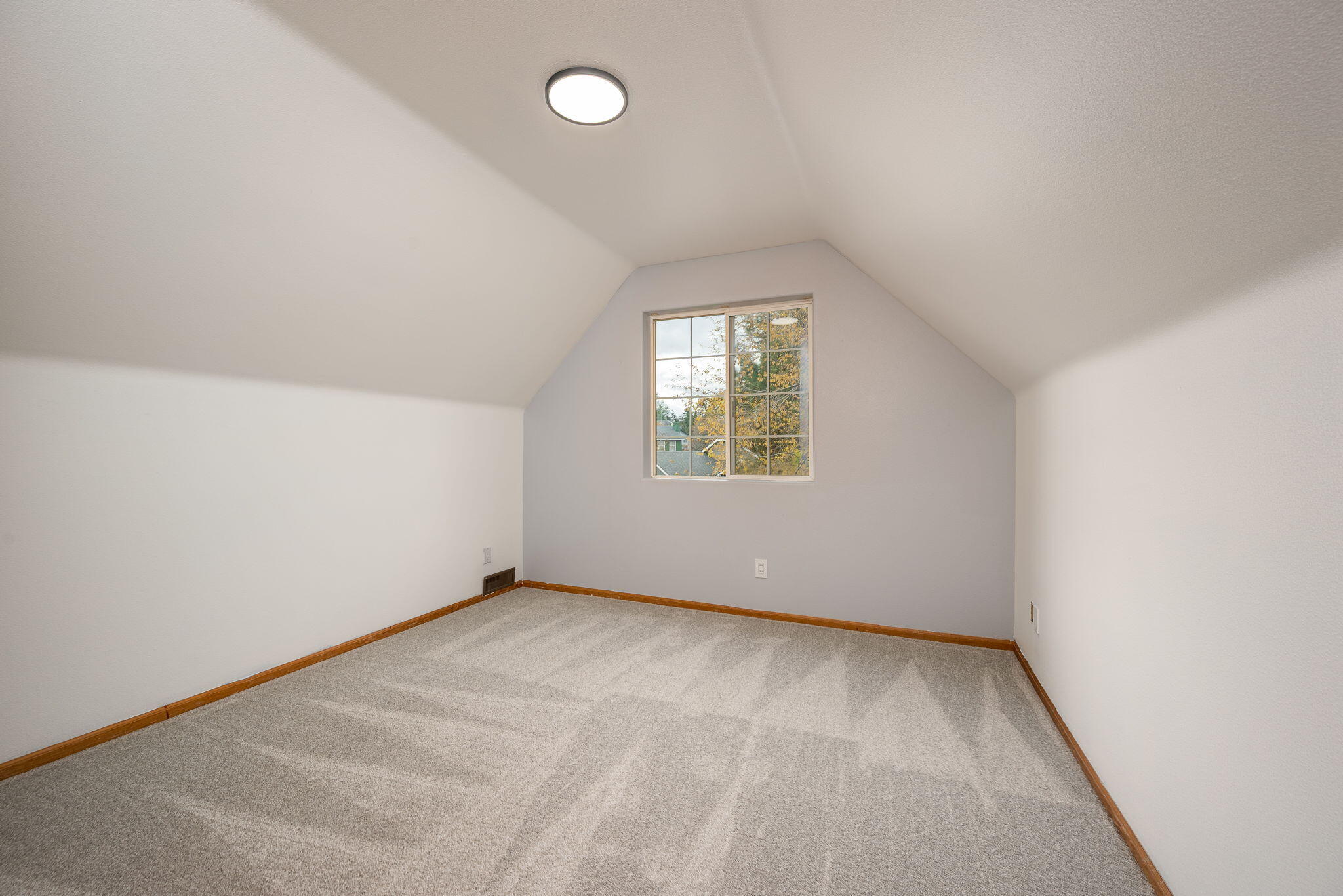 Deer Pointe Village - Residential