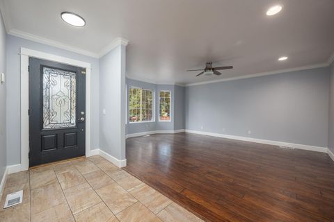 Tiny photo for 530 NE Majesty Lane, Bend, OR 97701 (MLS # 220211674)