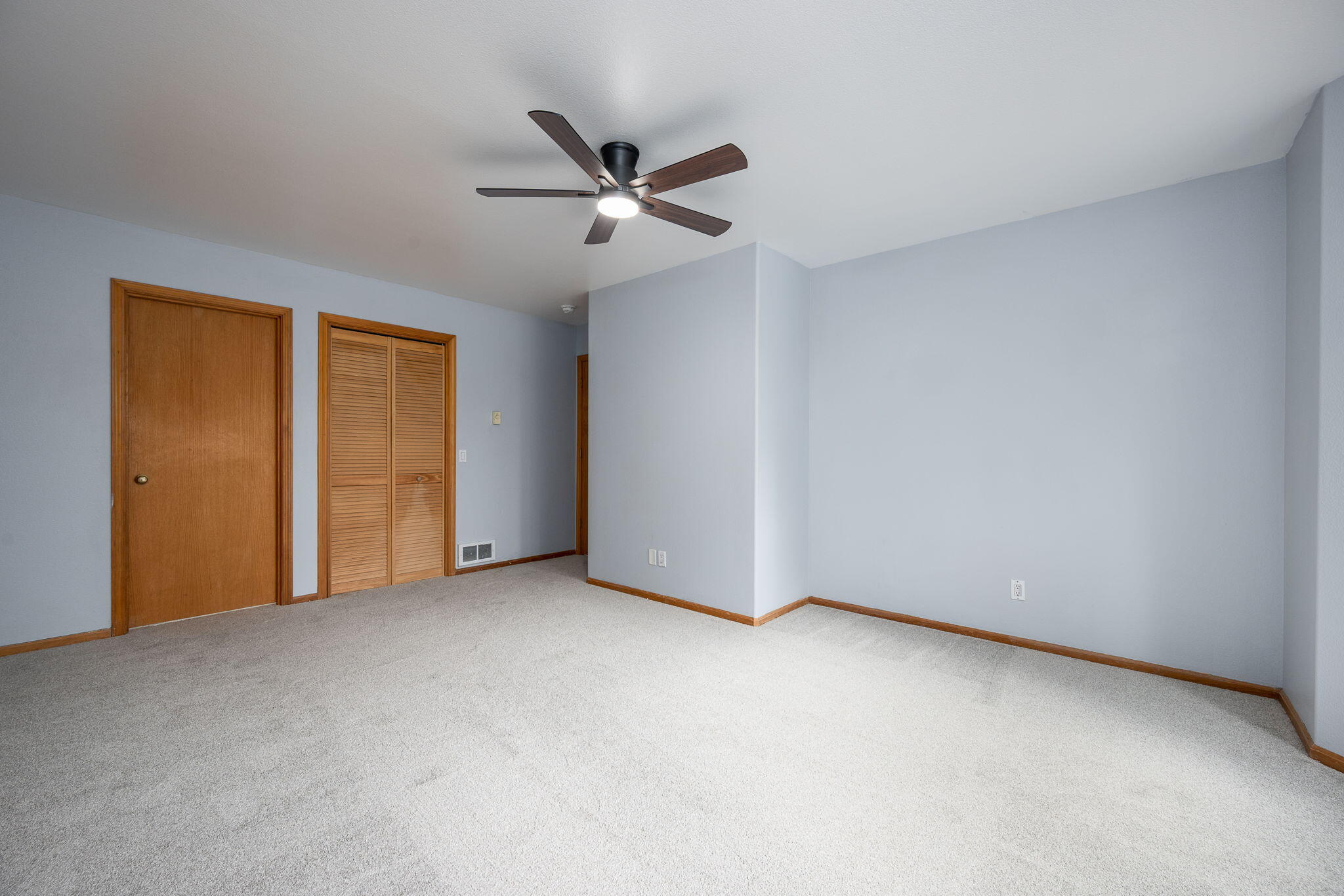 Deer Pointe Village - Residential