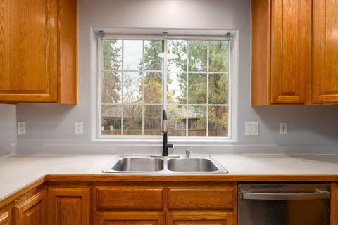 Tiny photo for 530 NE Majesty Lane, Bend, OR 97701 (MLS # 220211674)