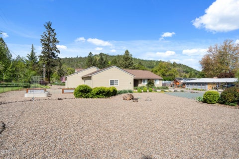 Tiny photo for 3248 Griffin Creek Road, Medford, OR 97501 (MLS # 220226820)