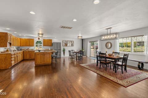 Tiny photo for 3248 Griffin Creek Road, Medford, OR 97501 (MLS # 220226820)