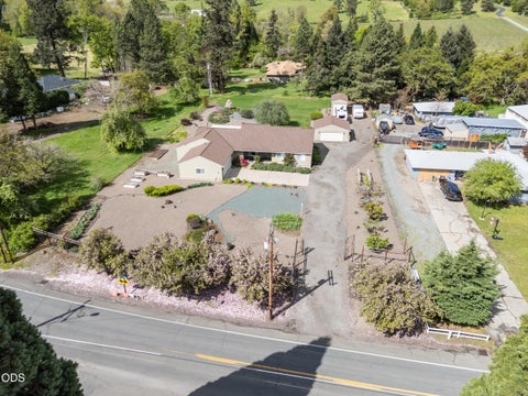 Tiny photo for 3248 Griffin Creek Road, Medford, OR 97501 (MLS # 220226820)