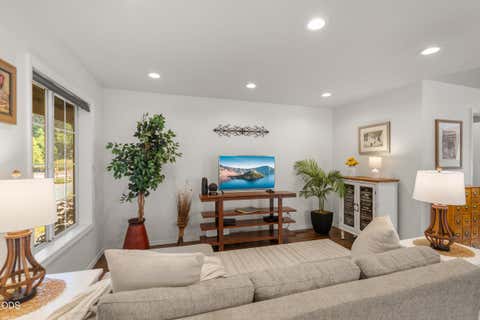 Tiny photo for 3248 Griffin Creek Road, Medford, OR 97501 (MLS # 220226820)