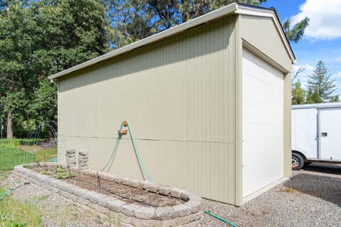 Tiny photo for 3248 Griffin Creek Road, Medford, OR 97501 (MLS # 220226820)