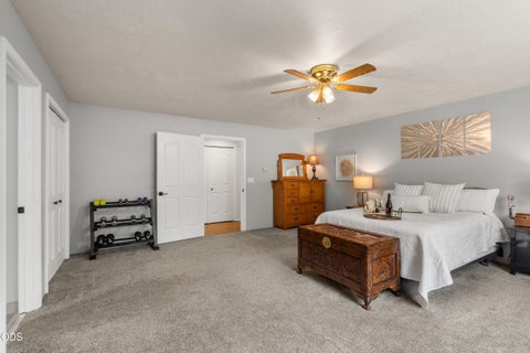 Tiny photo for 3248 Griffin Creek Road, Medford, OR 97501 (MLS # 220226820)