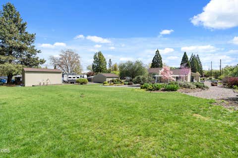 Tiny photo for 3248 Griffin Creek Road, Medford, OR 97501 (MLS # 220226820)