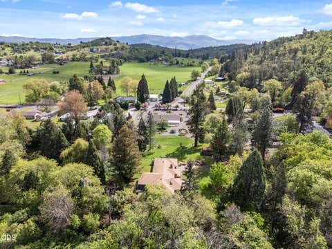 Tiny photo for 3248 Griffin Creek Road, Medford, OR 97501 (MLS # 220226820)