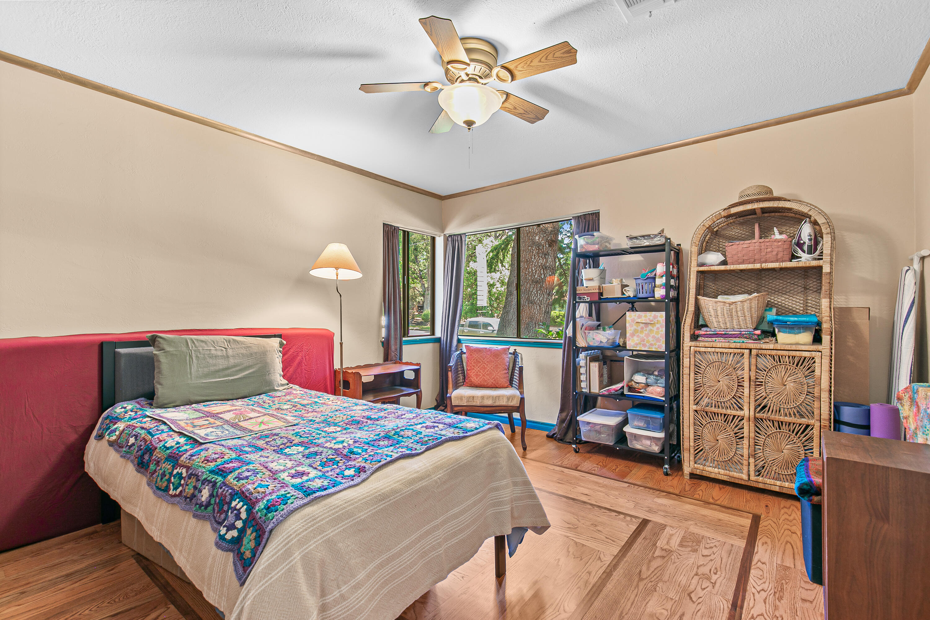 Siskiyou Heights Addition - Residential