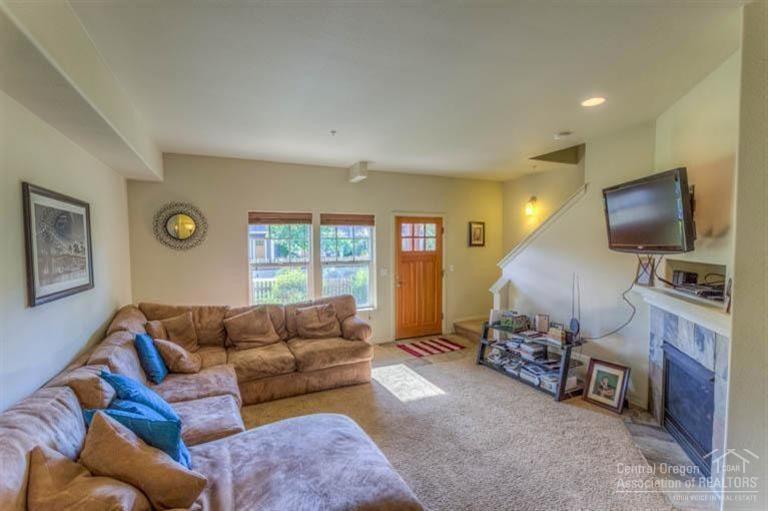 Gardenside - Residential