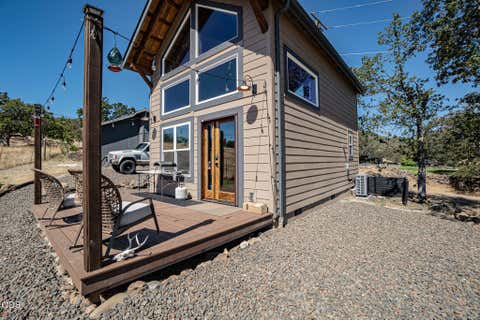 Tiny photo for 10643 Antioch Road, White City, OR 97503 (MLS # 220226152)