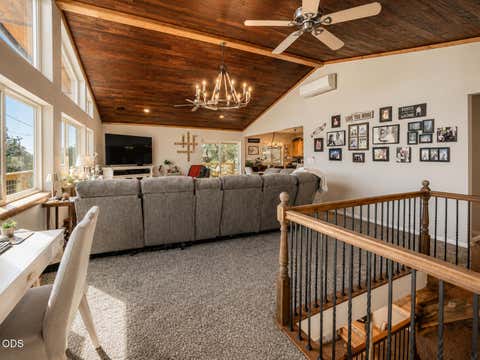Tiny photo for 10643 Antioch Road, White City, OR 97503 (MLS # 220226152)