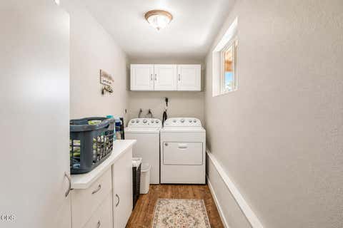 Tiny photo for 10643 Antioch Road, White City, OR 97503 (MLS # 220226152)