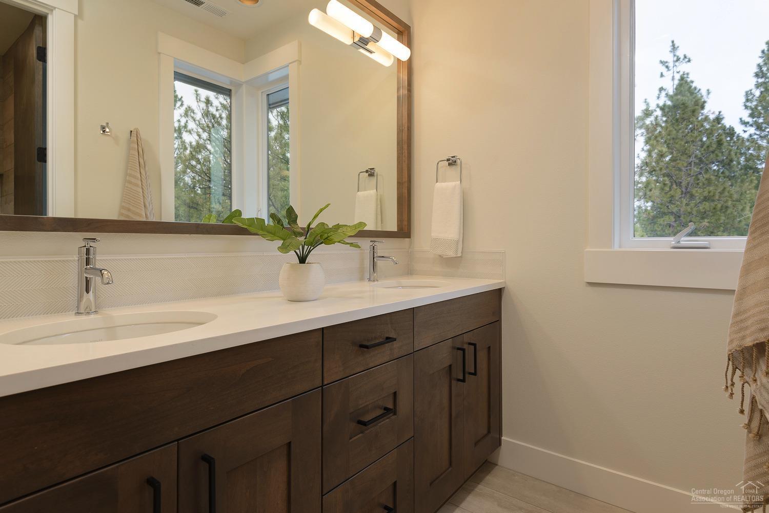 Awbrey Butte - Residential