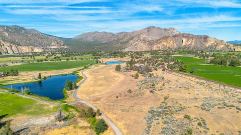 Tiny photo for 711 NE Good Pasture Loop, Terrebonne, OR 97760 (MLS # 220203653)