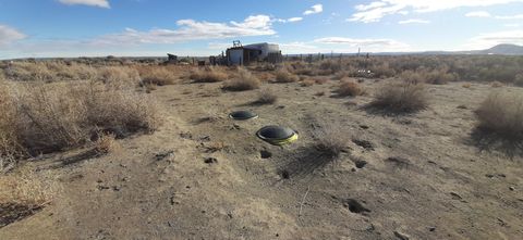 Photo of Oster Farms Rd Road #00300, Christmas Valley, OR 97641 (MLS # 220213244)