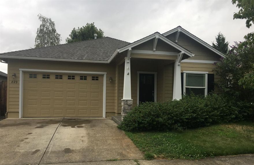 Wonderful 3 bedroom, 2 bath home located in Cascade Meadows Subdivision. The home comes with wood floors, a gas fireplace, and a spacious walk in closet. The home is open and bright with vaulted ceilings and a nice split floor plan. Great community park right around the block. Near schools and shopping, come tour this home today!