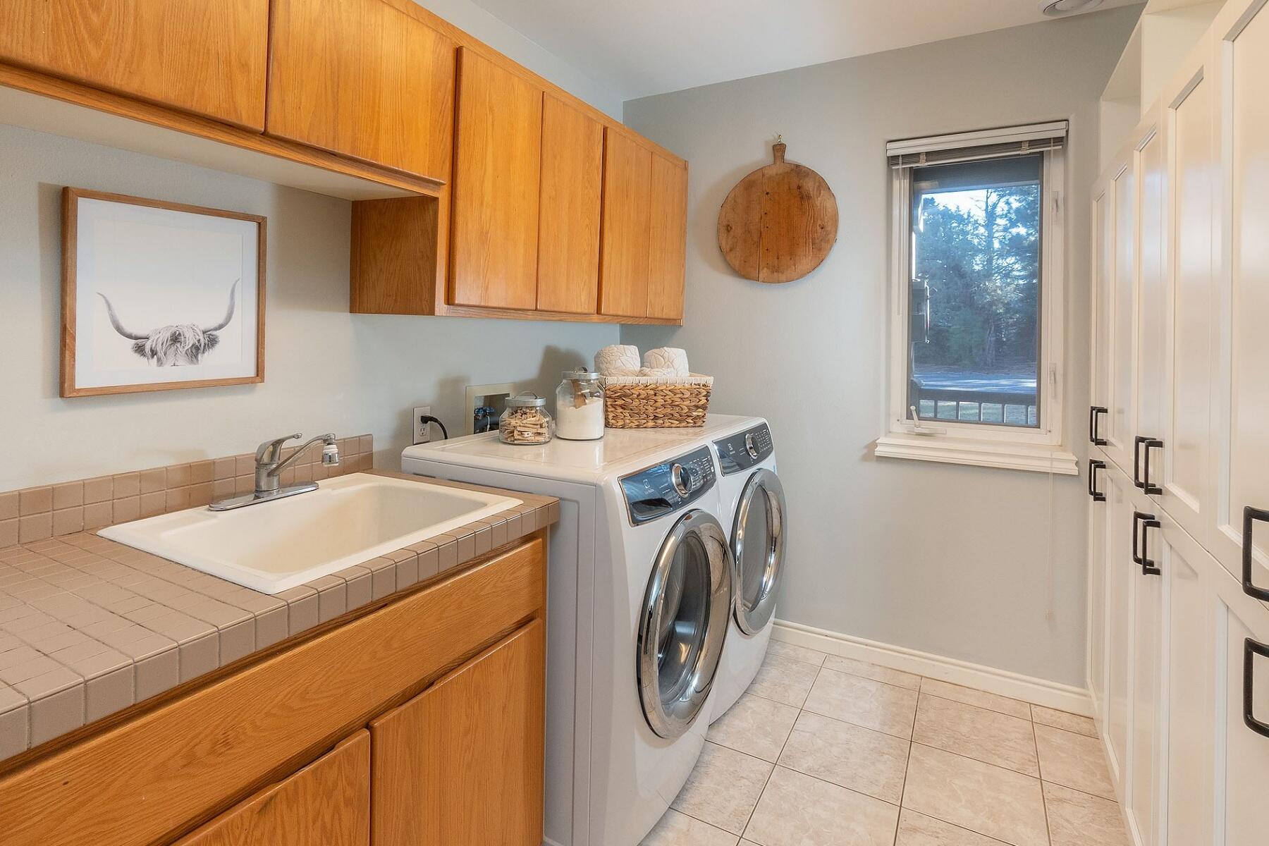 Wyndemere - Residential