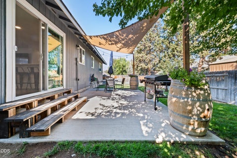 Tiny photo for 2857 SW Pumice Place, Redmond, OR 97756 (MLS # 220226907)
